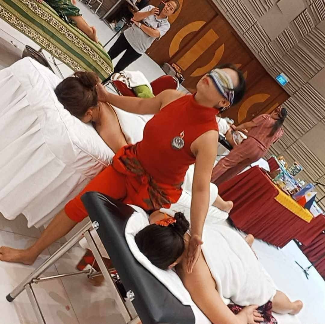 Massage competition floor event
